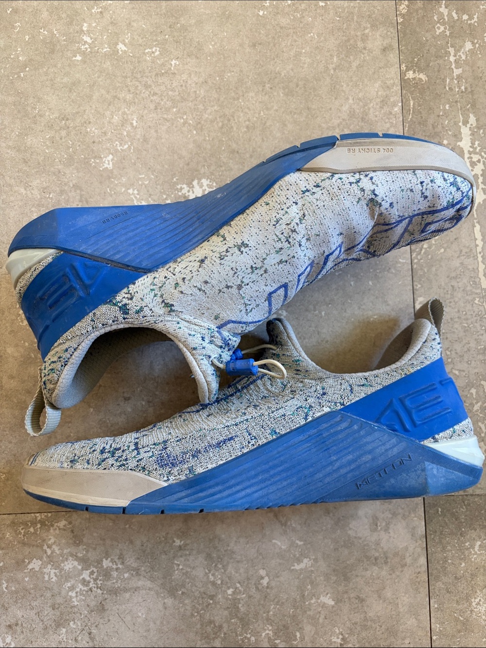 Nike Men's Blue and Light Gray Knit Slip-On Metcons